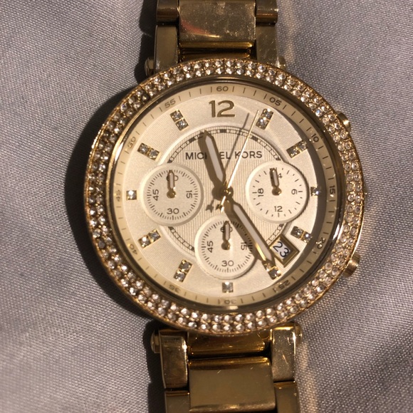 MICHAEL KORS Parker Women’s Yellow Gold Watch - Picture 4 of 8